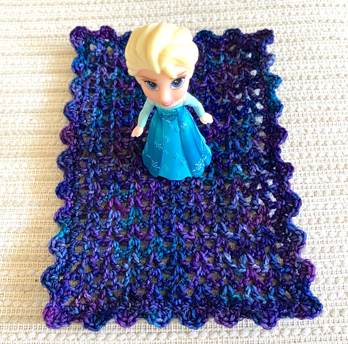 Miniature Crochet Blanket for Dollhouses & Tiny Stuffed Animals – Purple and Blue, Scalloped Edge, 2 Sizes