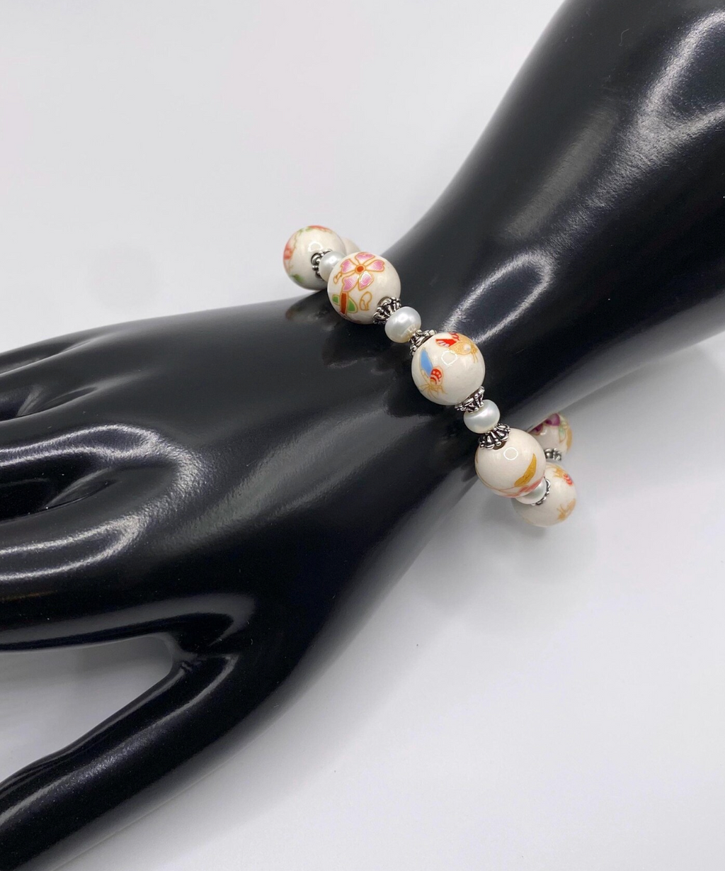 White Floral Porcelain and Freshwater Pearl Bracelet
