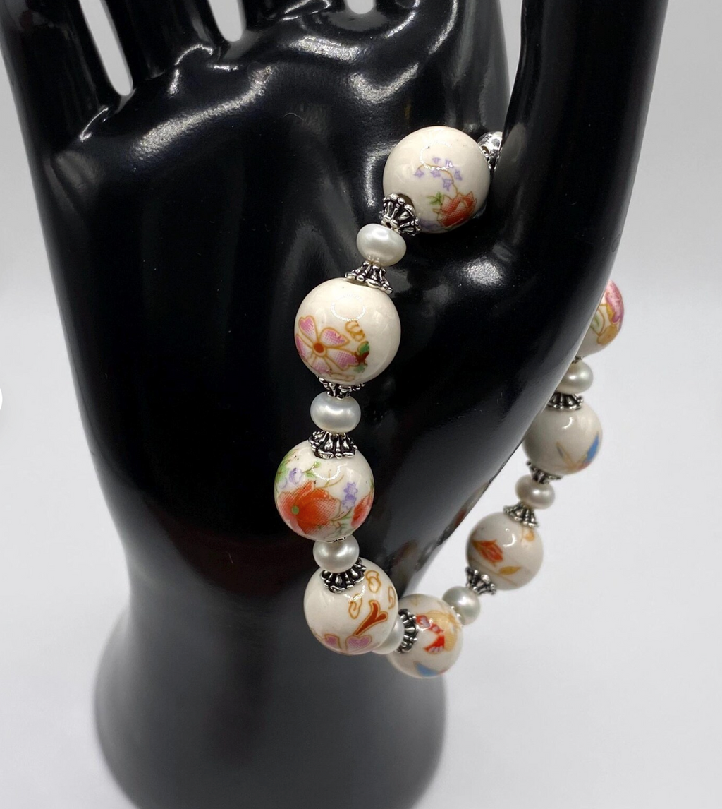 White Floral Porcelain and Freshwater Pearl Bracelet