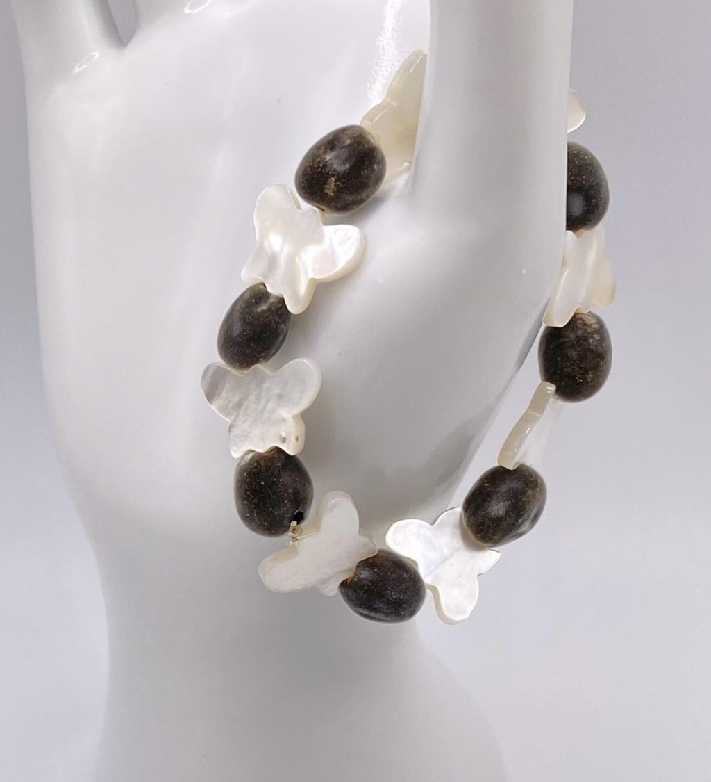 Velvety Mgambo Hua Weleweka and Mother of Pearl Butterfly Stretch Bracelet