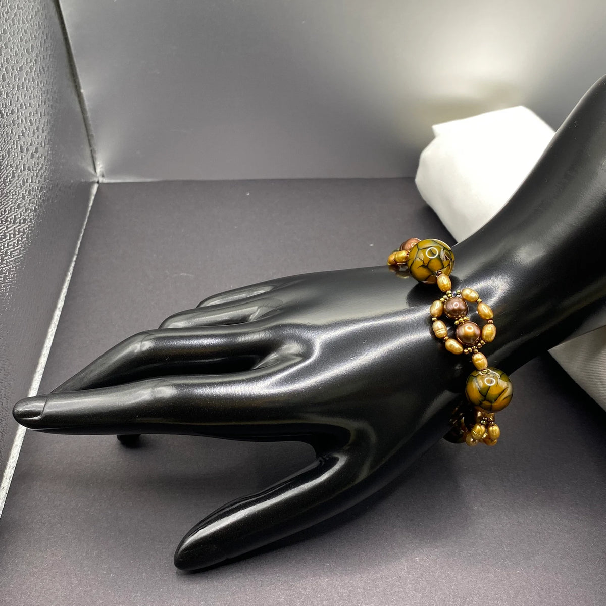 Brown and Gold Snake Agate and Pearl Beaded Bracelet