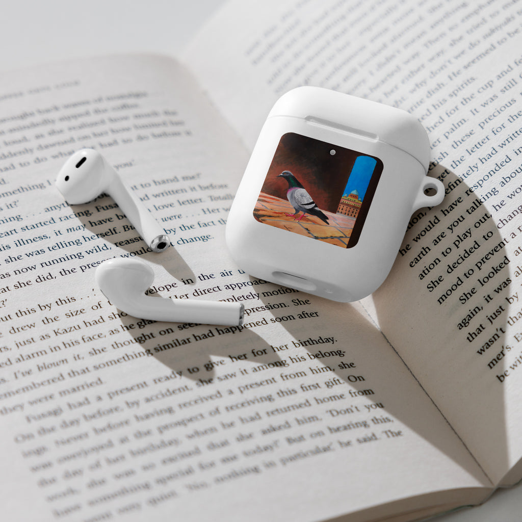 Roman Pigeon AirPods® Case: Impact-Absorbing TPU Cover