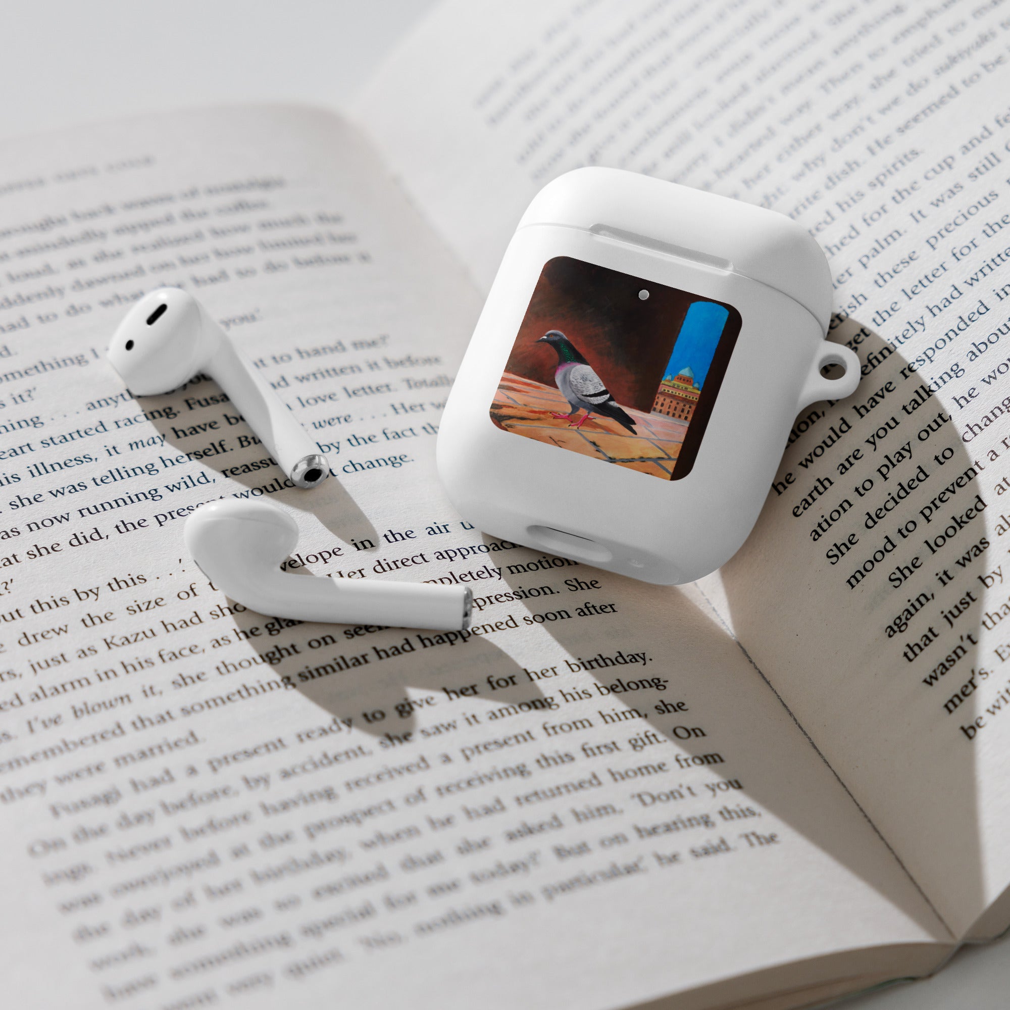 Roman Pigeon AirPods® Case: Impact-Absorbing TPU Cover